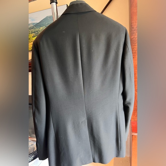 Dolce and Gabbana Men’s 38 US (48 EU) Black Suit. - Picture 6 of 7